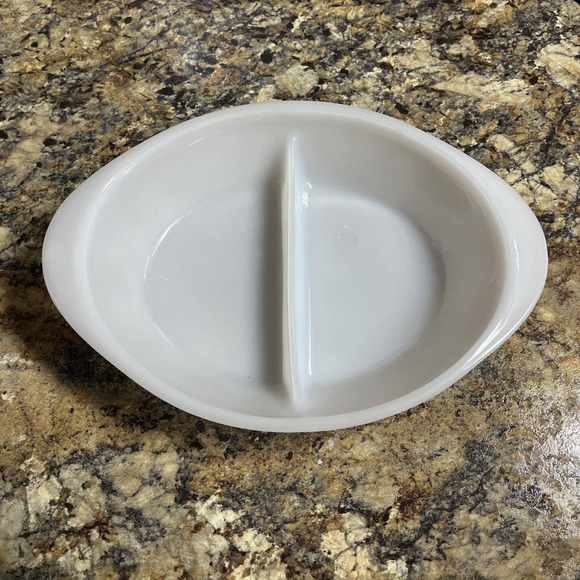 Vintage GLASBAKE J2352 Solid White Milk Glass Oval Divided Serving Dish Bowl - Picture 3 of 5